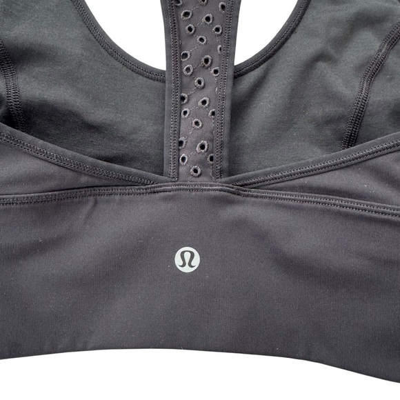 Lululemon Ornate Bra Racer Back Embroidered Eyelet Sports Bra Black Size 6 - Picture 8 of 11